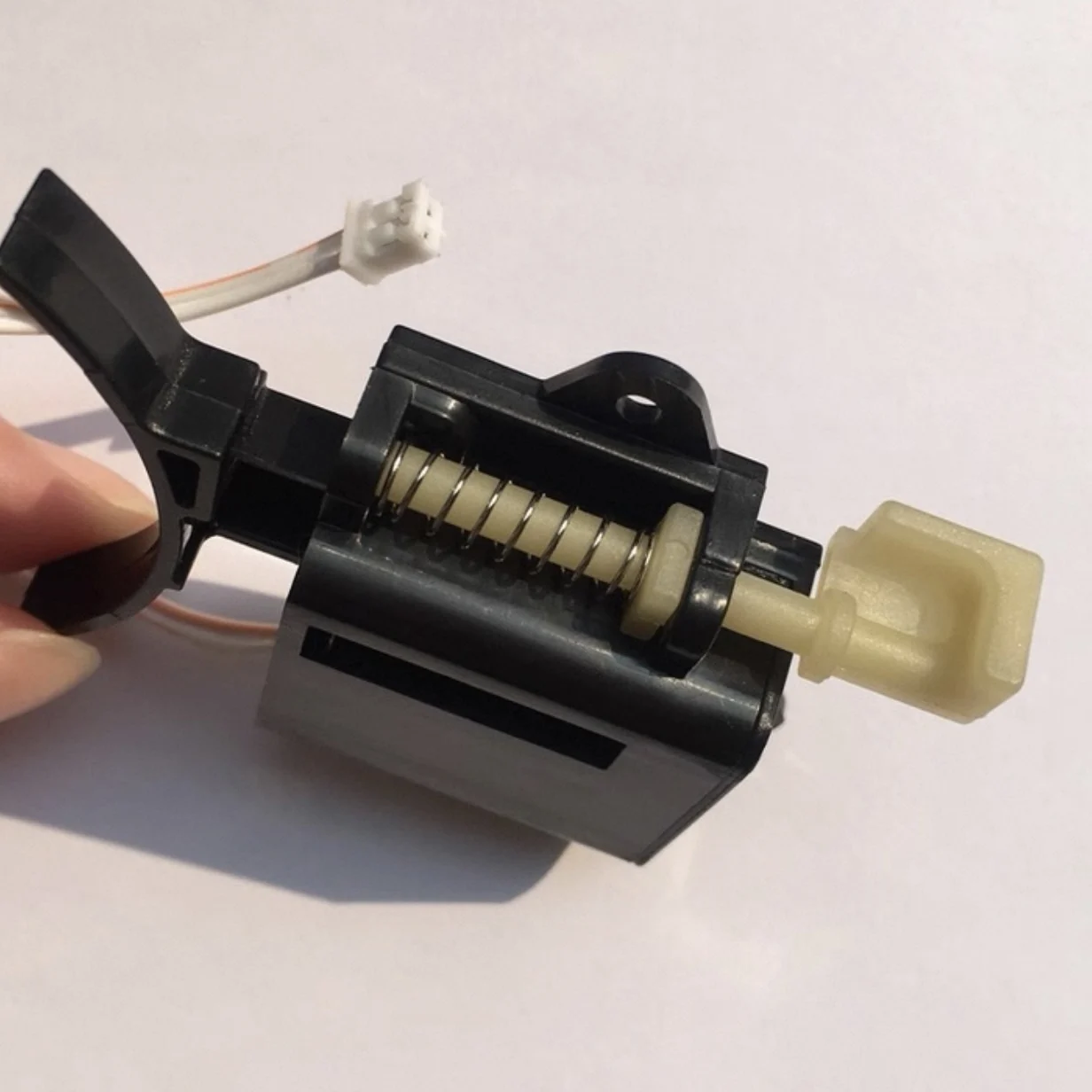 Accessoires voor slimme deursl - Electronics & Gadgets Beginning With D recensie en prijs